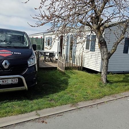 Stacaravan Bredene Met Tuin Nr 2126 Exterior photo