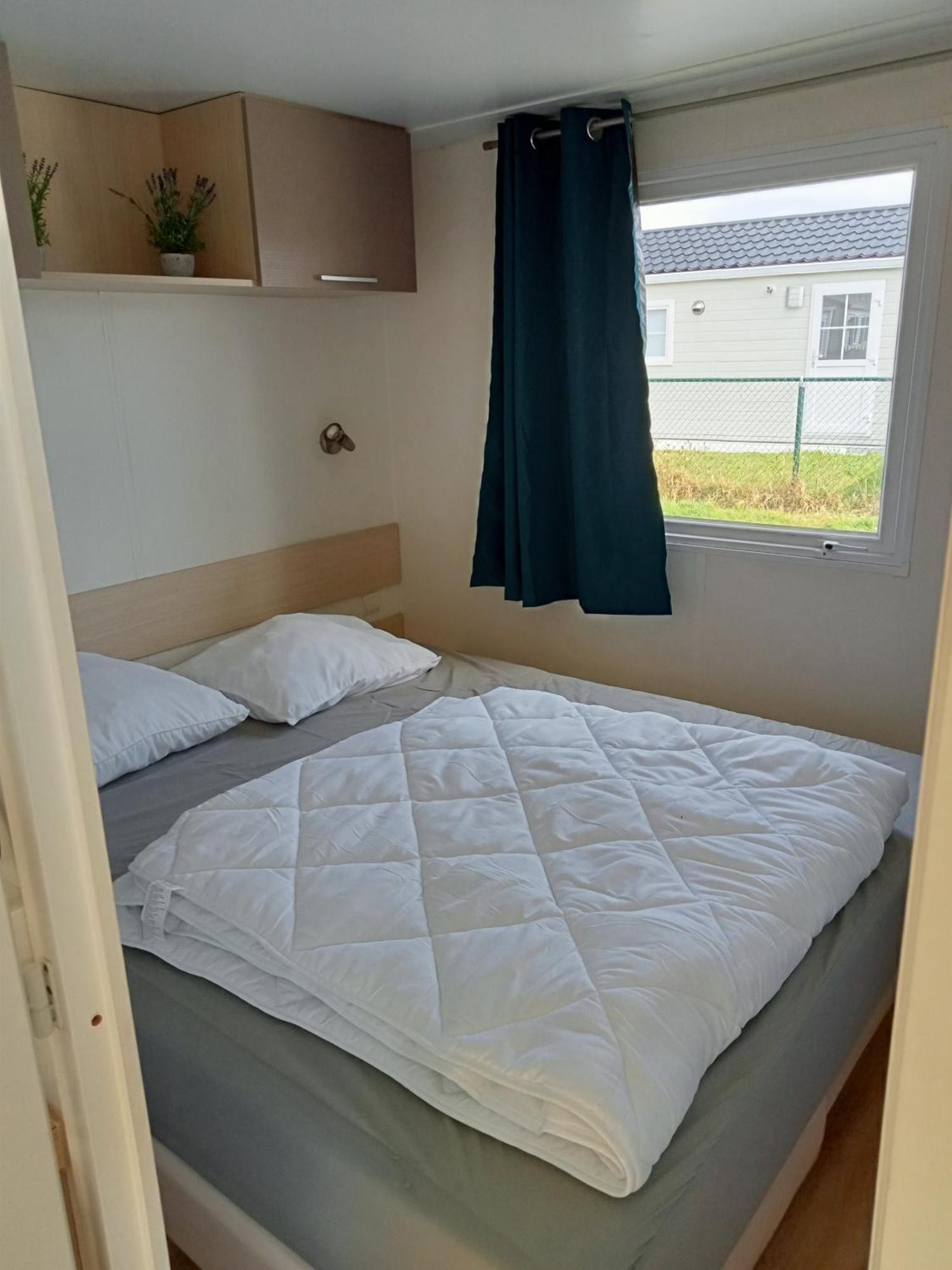 Stacaravan Bredene Met Tuin Nr 2126 Exterior photo